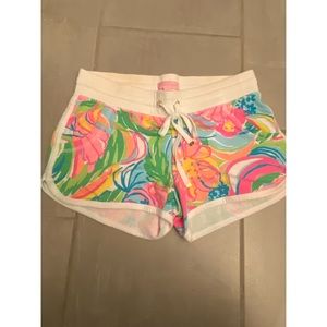 Lily Pulitzer pull on shorts